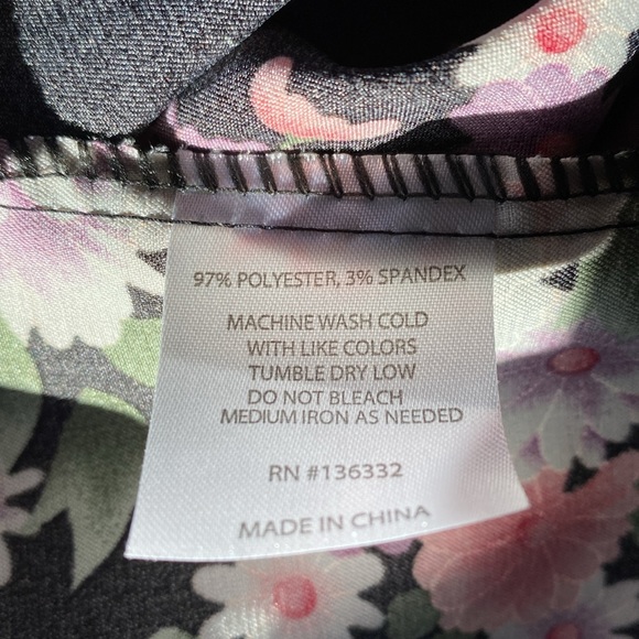 Leisureland Robe - Picture 4 of 4